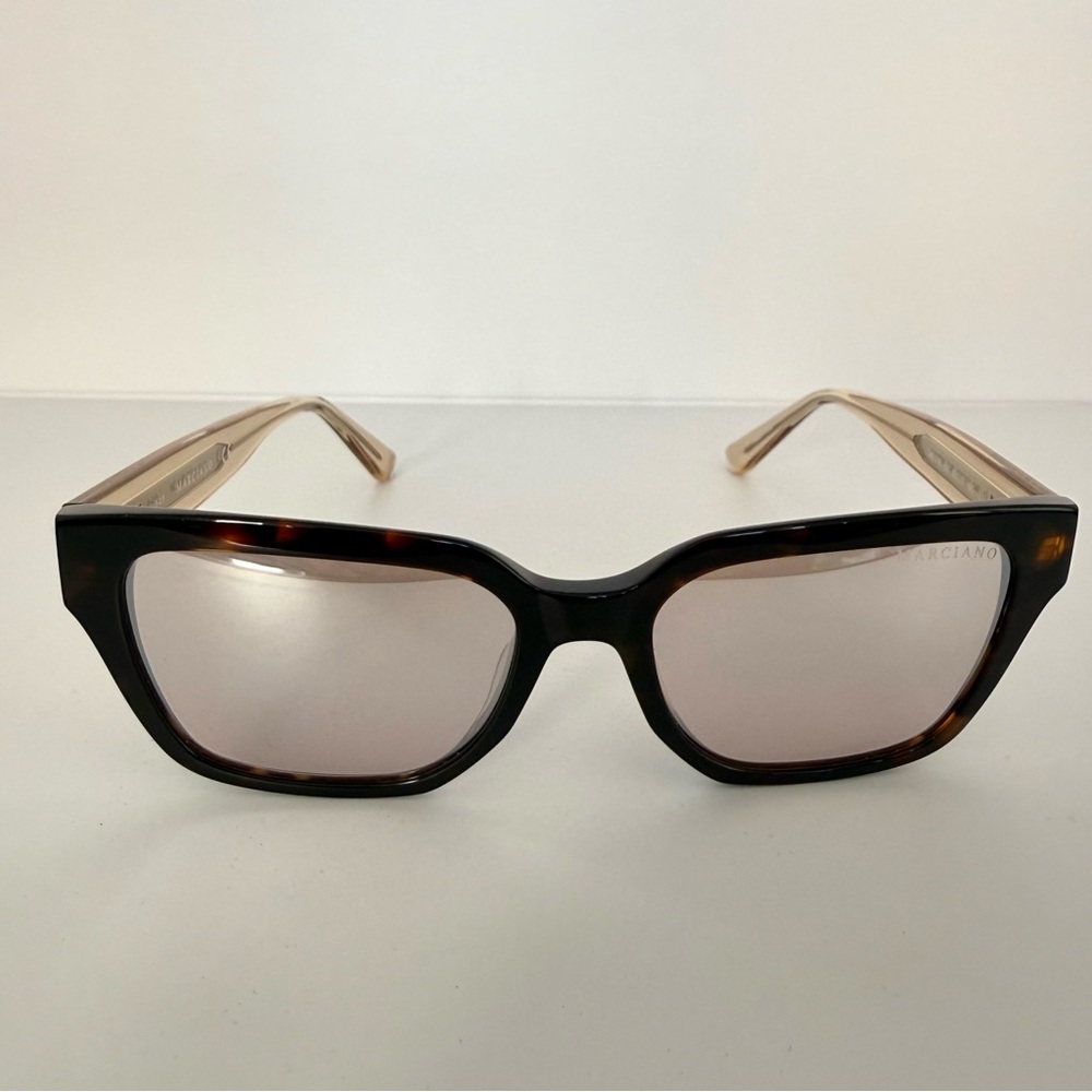 NEW!!! Guess by Marciano women sunglasses GM0799 52F Authentic